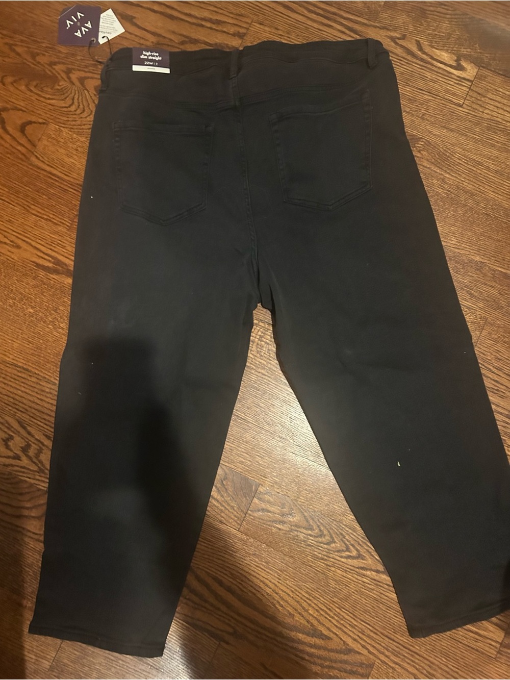 Ava & Viv High-Rise Slim Straight Jeans in Black - Picture 2 of 6